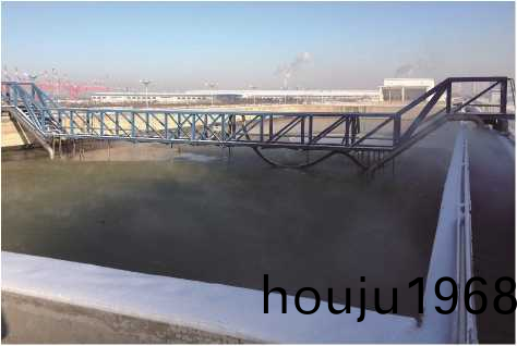 HXN型行車(che)式颳(gua)吸泥(ni)機