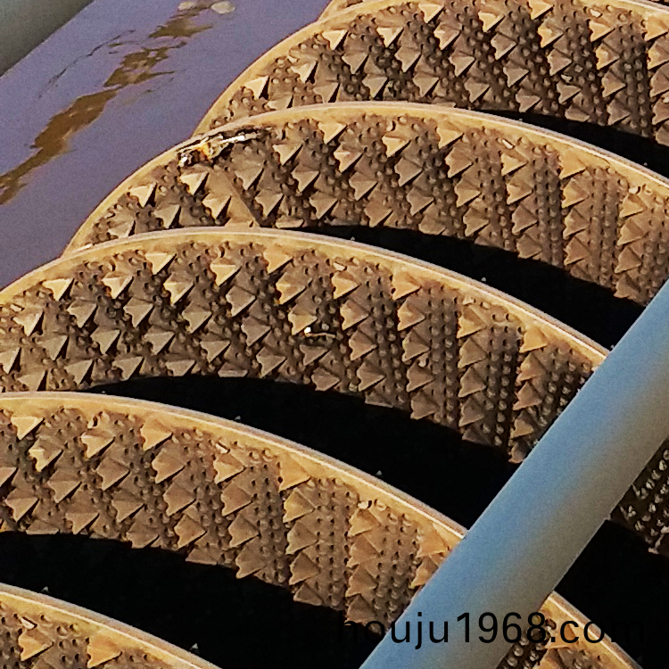 BZD型轉碟(die)曝(pu)氣機(ji)